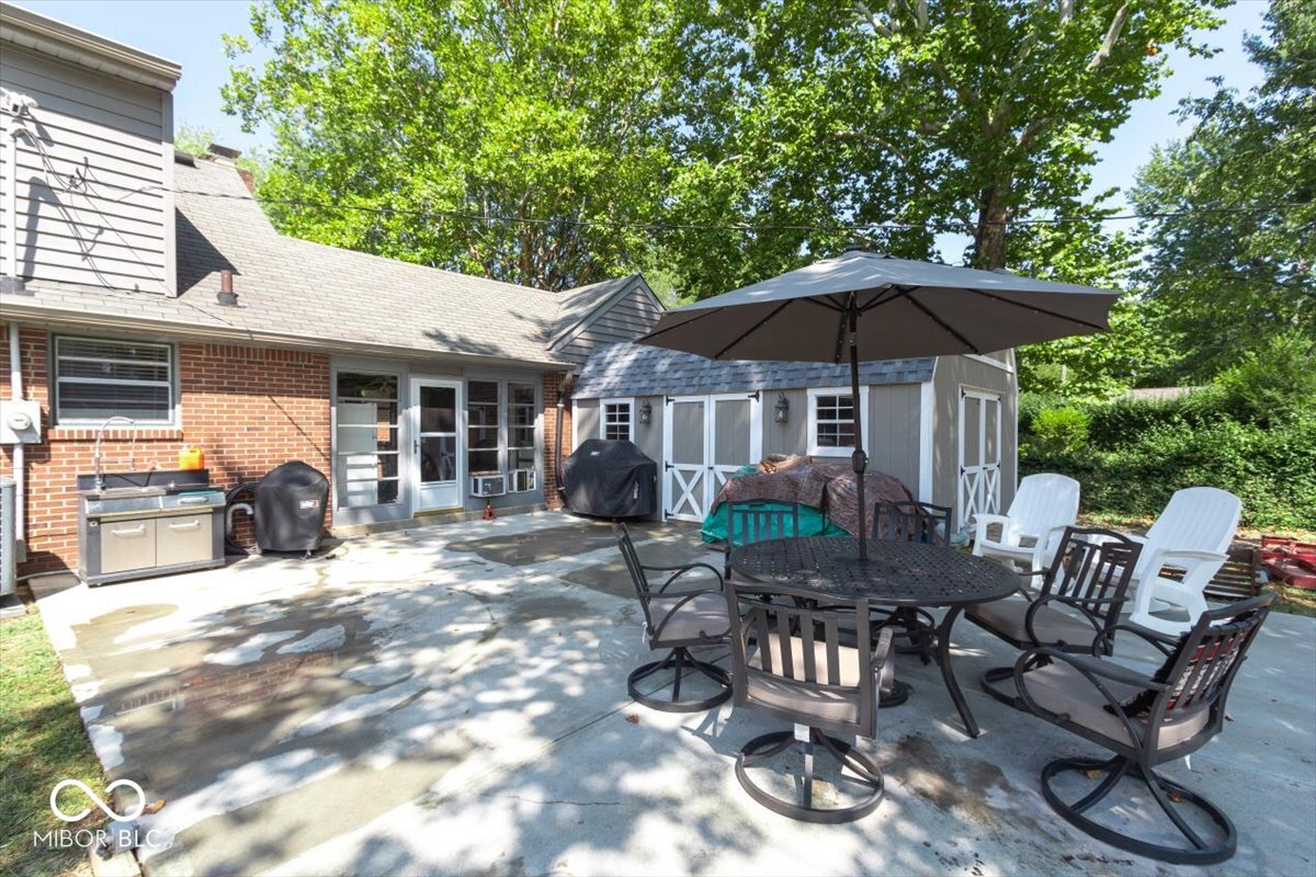 418 Brewer Drive Greenwood, IN 46142 - Photo 35 of 37