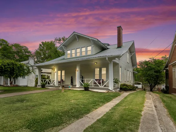 $439,000 | 405 Mulberry Avenue, Fayetteville, TN 37334