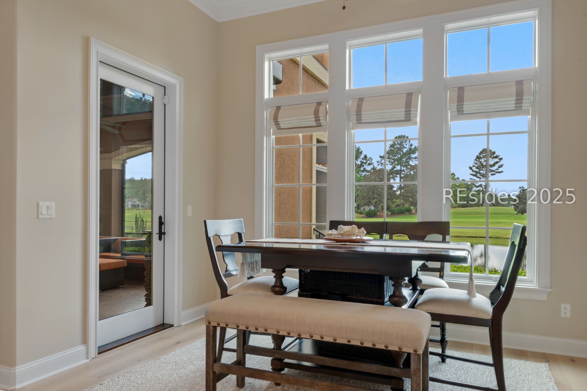 1037 Berkeley Hall Boulevard Bluffton, SC 29909 - Photo 16 of 47 Kitchen dining area