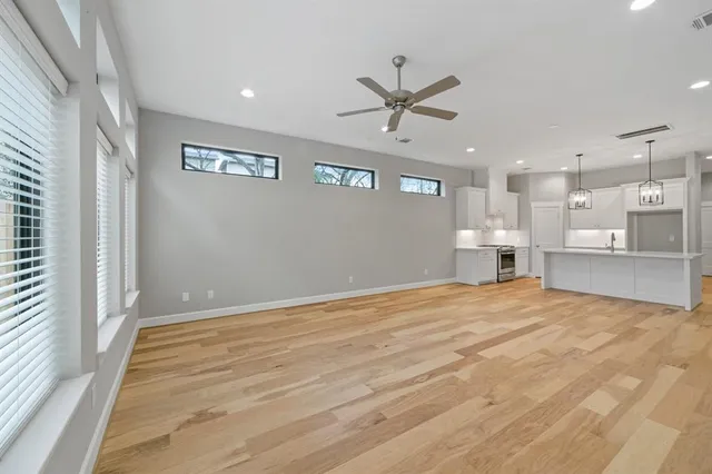 $3,500 | 1119 East 27th Street, Houston, TX 77009