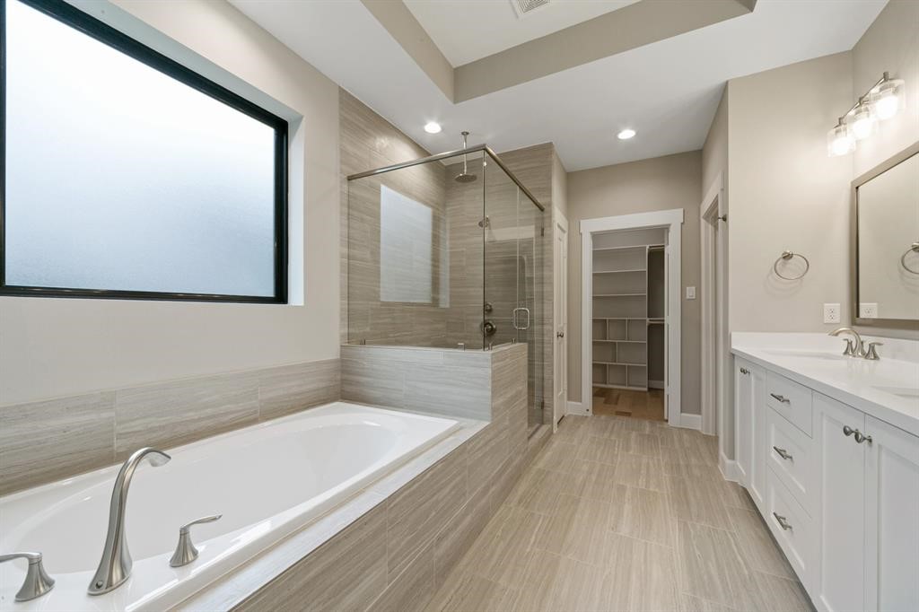 1119 East 27th Street Houston, TX 77009 - Photo 24 of 27 Photo is of like property: 4119 Marina St MLS#52308067