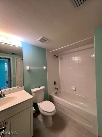 $1,450 | 1787 Four Mile Cove Parkway, Unit 434, Cape Coral, FL 33990