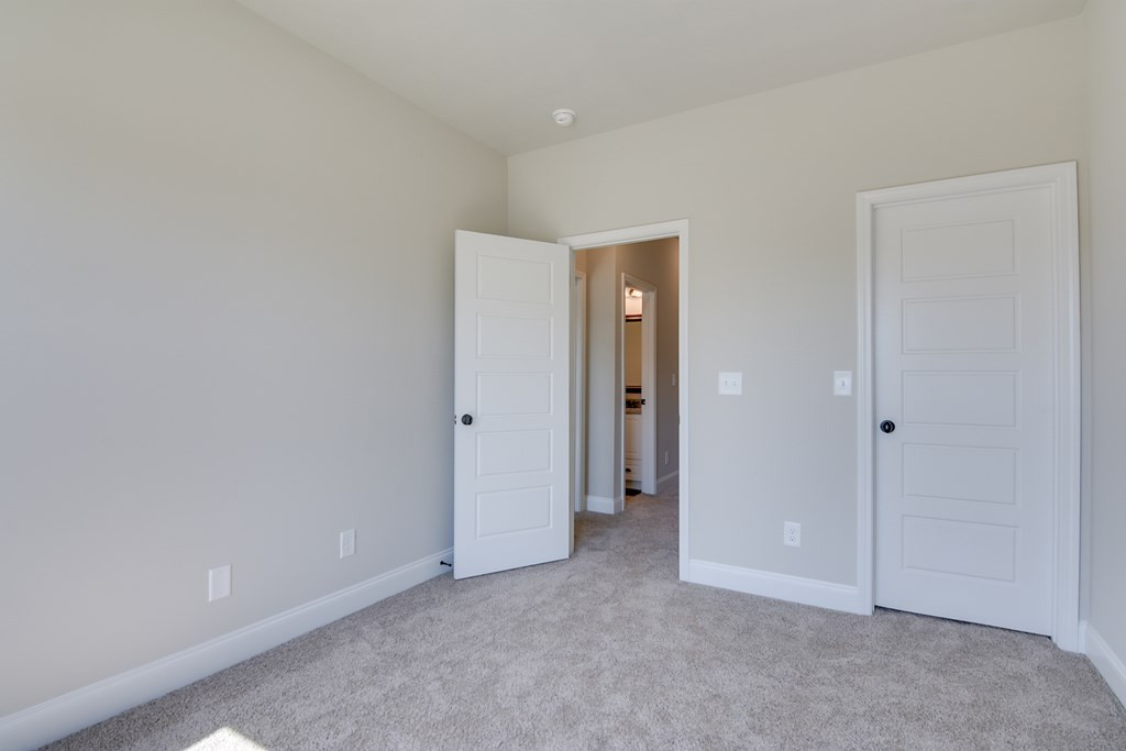 4057 Cottingham Way Augusta, GA 30909 - Photo 26 of 40 Stock Photo