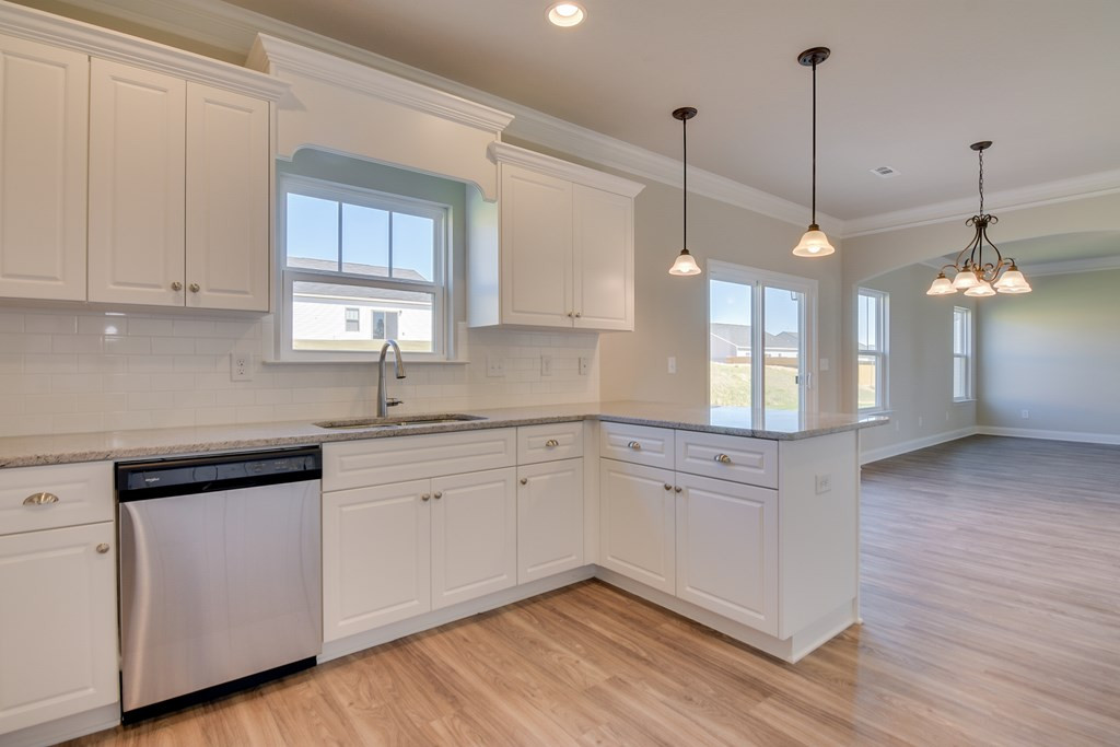 4057 Cottingham Way Augusta, GA 30909 - Photo 10 of 40 Stock Photo