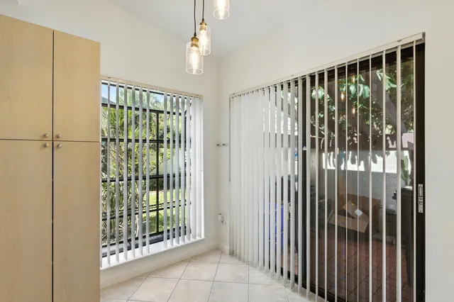 $2,000 | 3646 English Road, Unit D, Lake Worth, FL 33467