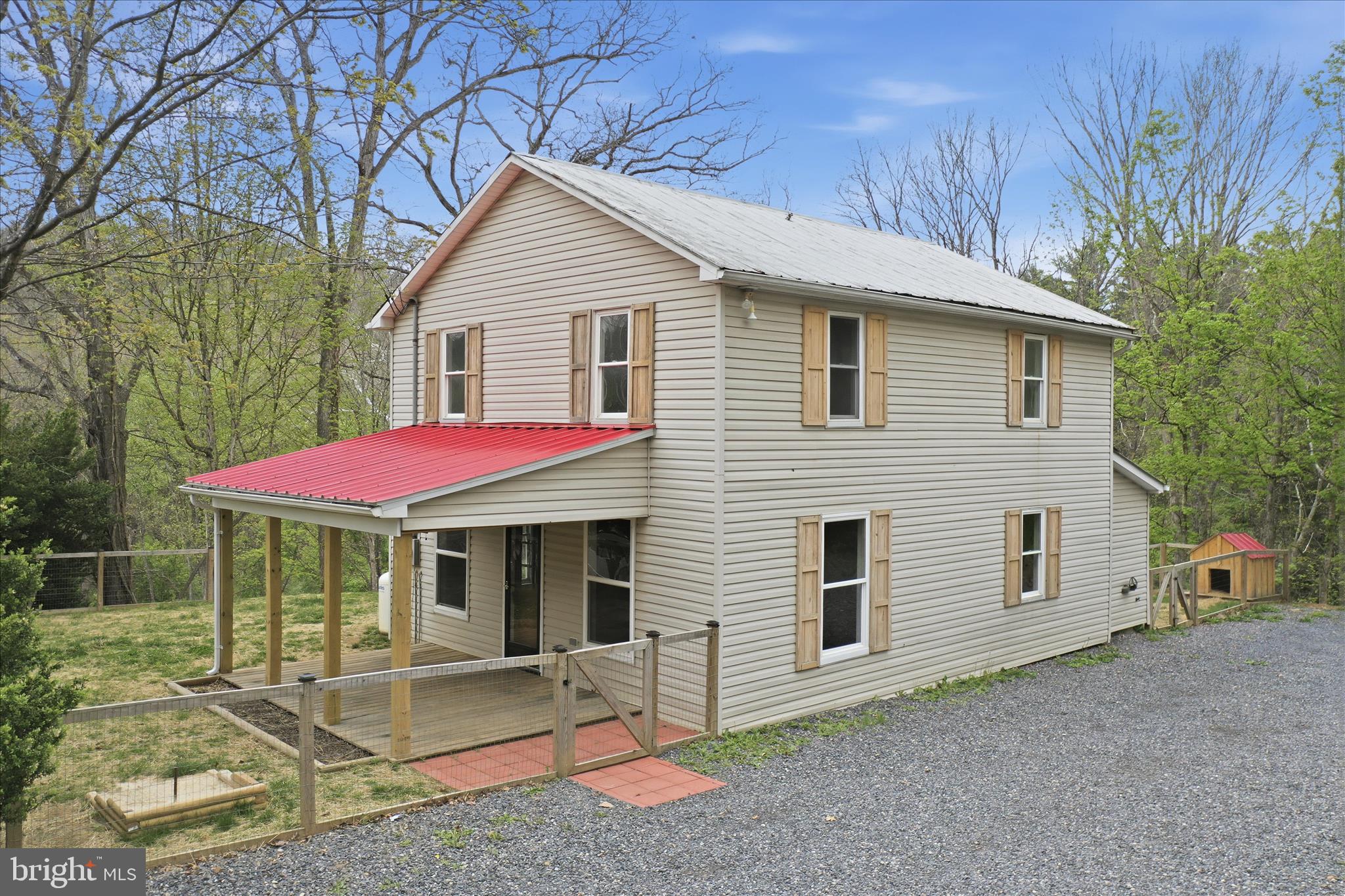 Welcome Home to 6684 Carper Pike!