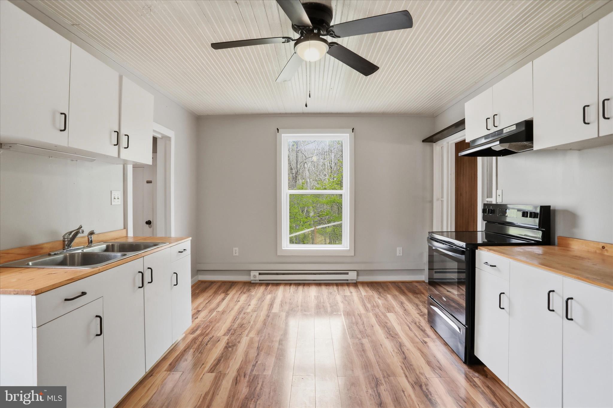 6684 Carpers Pike Yellow Spring, WV 26865 - Photo 12 of 68 Spacious kitchen with ample cabinet space