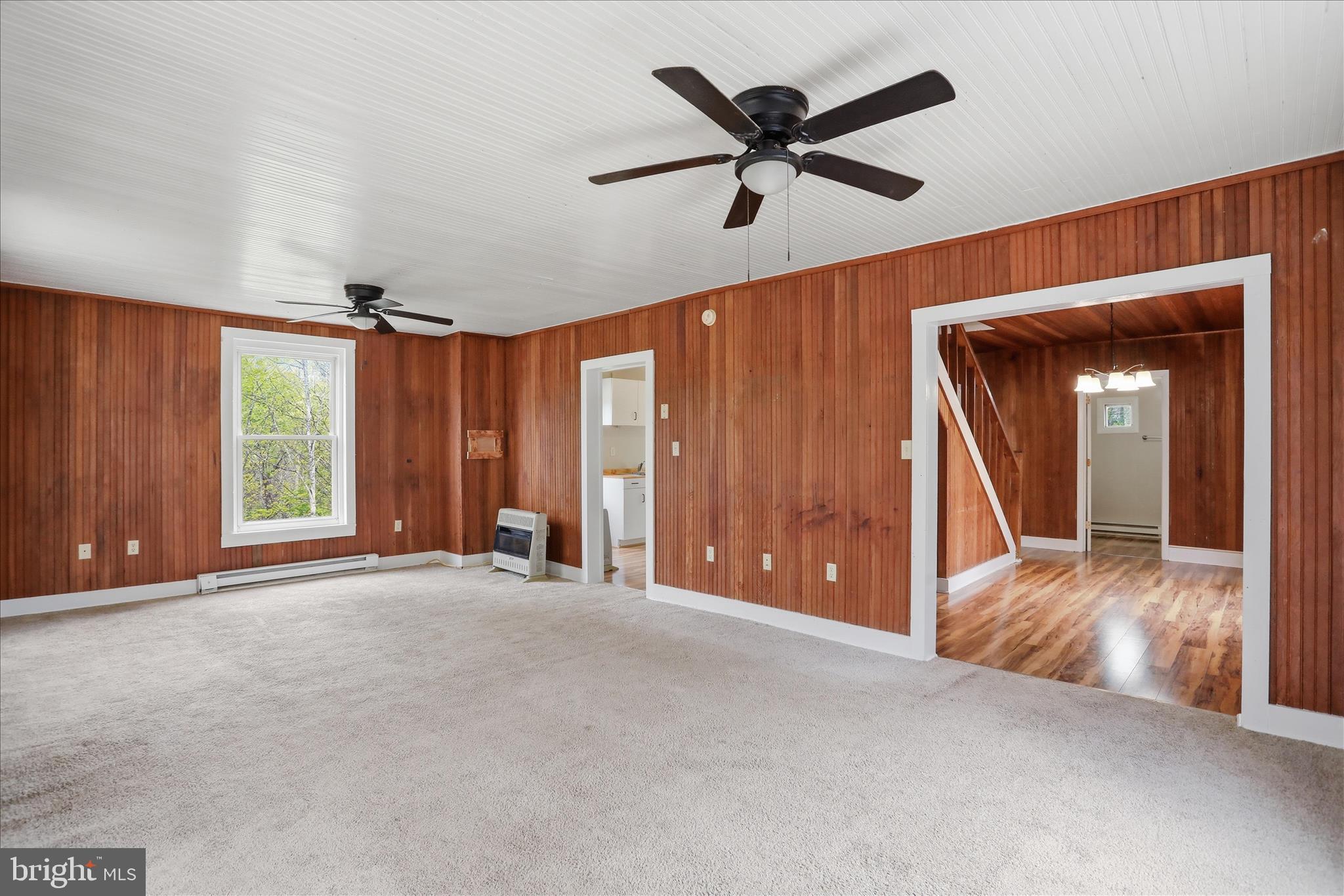 6684 Carpers Pike Yellow Spring, WV 26865 - Photo 17 of 68 Living Room