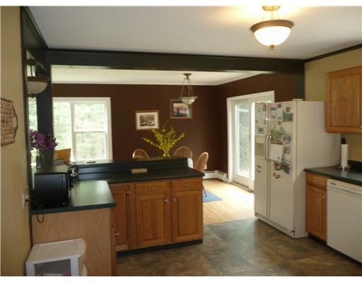 14 Sylvan Road Orono, ME 04473 - Photo 3 of 25 Kitchen.