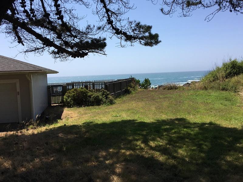 18 Gull Point Whitethorn, CA 95589 - Photo 21 of 30