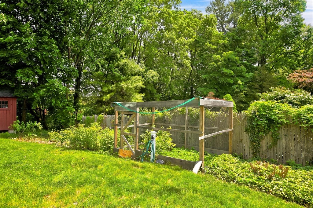 32 Tamarack Road Reading, MA 01867 - Photo 17 of 42 Gallery Image 17