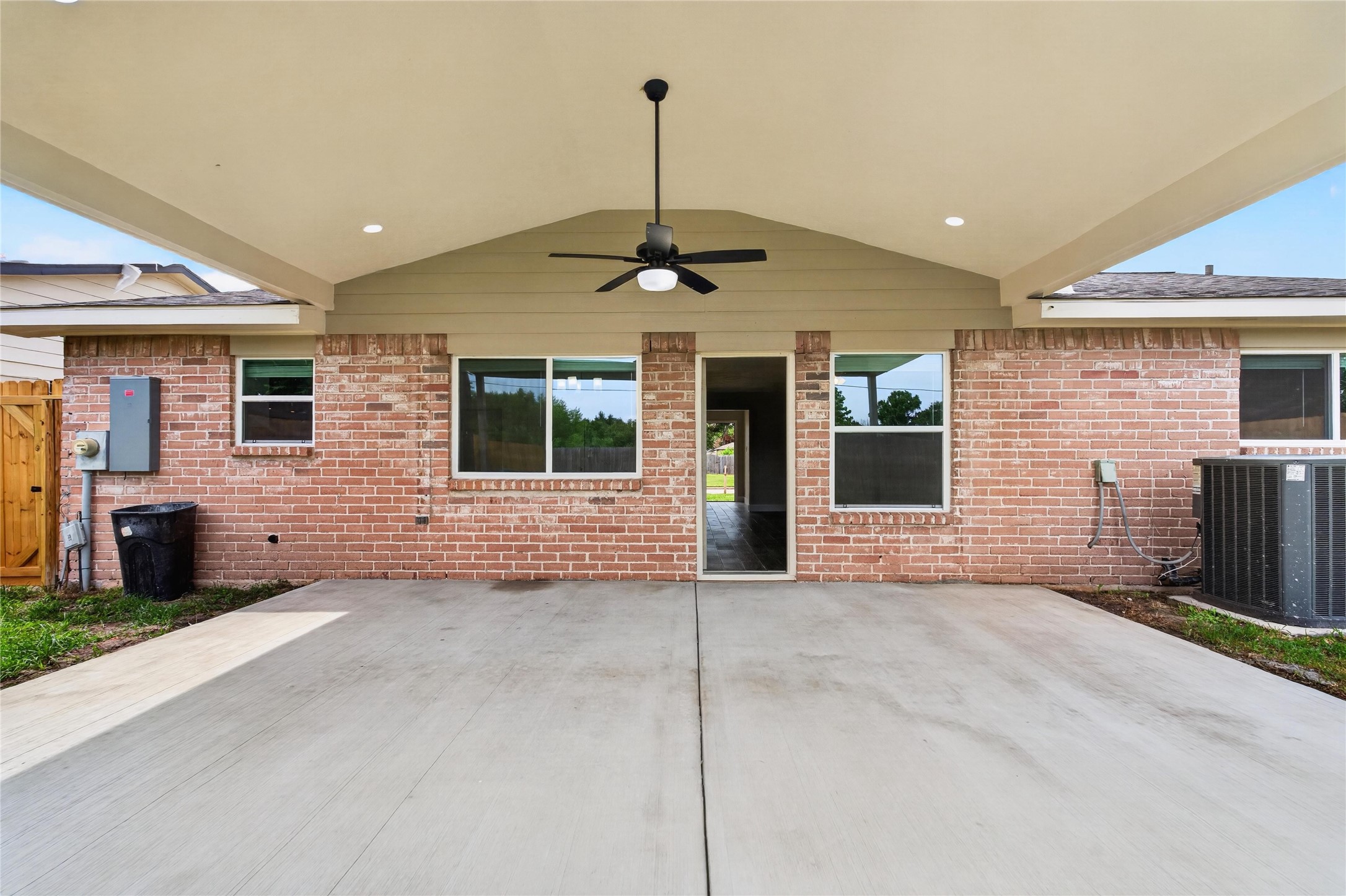 11726 Old Telegraph Road Houston, TX 77067 - Photo 26 of 29 Gallery Image 26