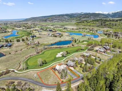 $2,150,000 | 16-17 Blackfoot Trail, Victor, ID 83455