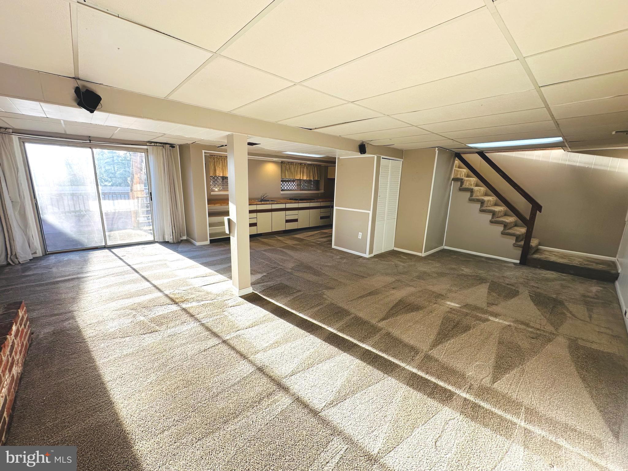 8601 Kenilworth Drive Springfield, VA 22151 - Photo 33 of 47 a view of a room with wooden floor