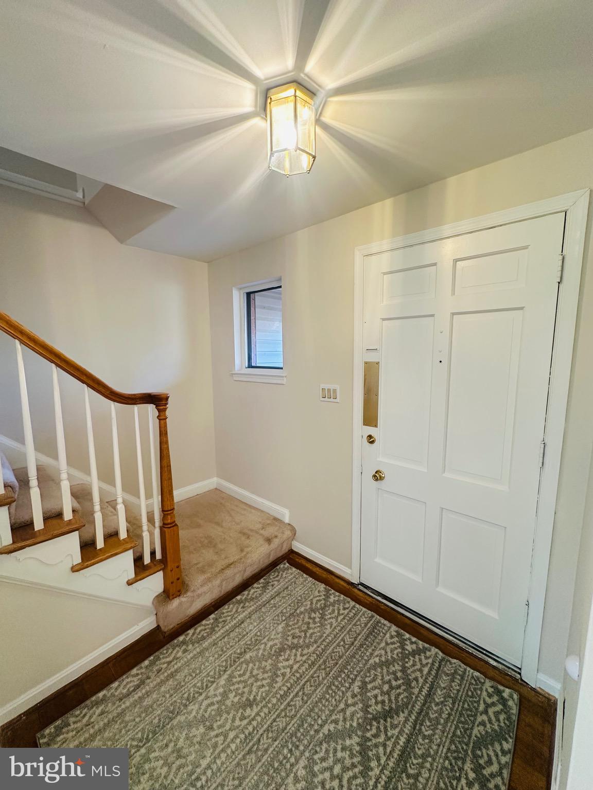 8601 Kenilworth Drive Springfield, VA 22151 - Photo 9 of 47 a view of front door