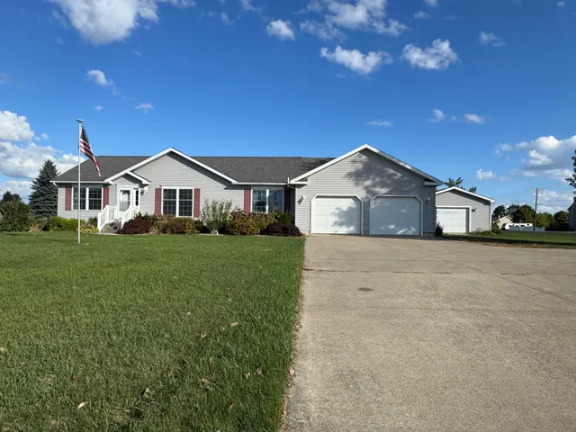 $290,000 | 3118 Planeview Drive, Adrian, MI 49221