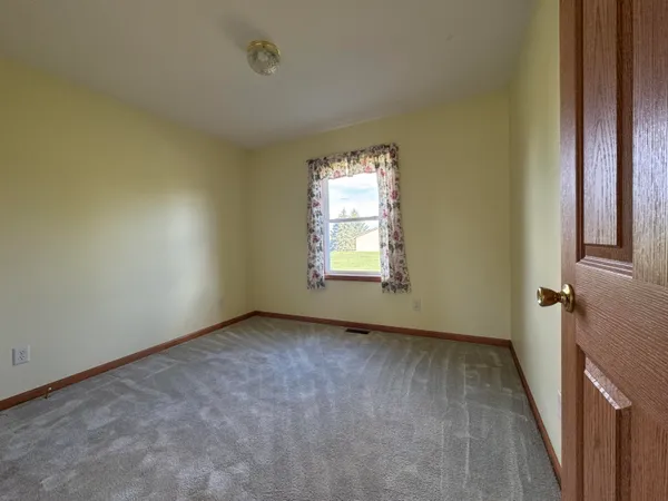 $299,000 | 3118 Planeview Drive, Adrian, MI 49221