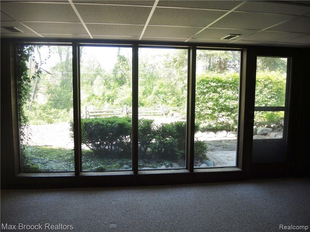 840 North Pemberton Road Bloomfield Hills, MI 48302 - Photo 21 of 42 LOWER LEVEL WALKOUT VIEW