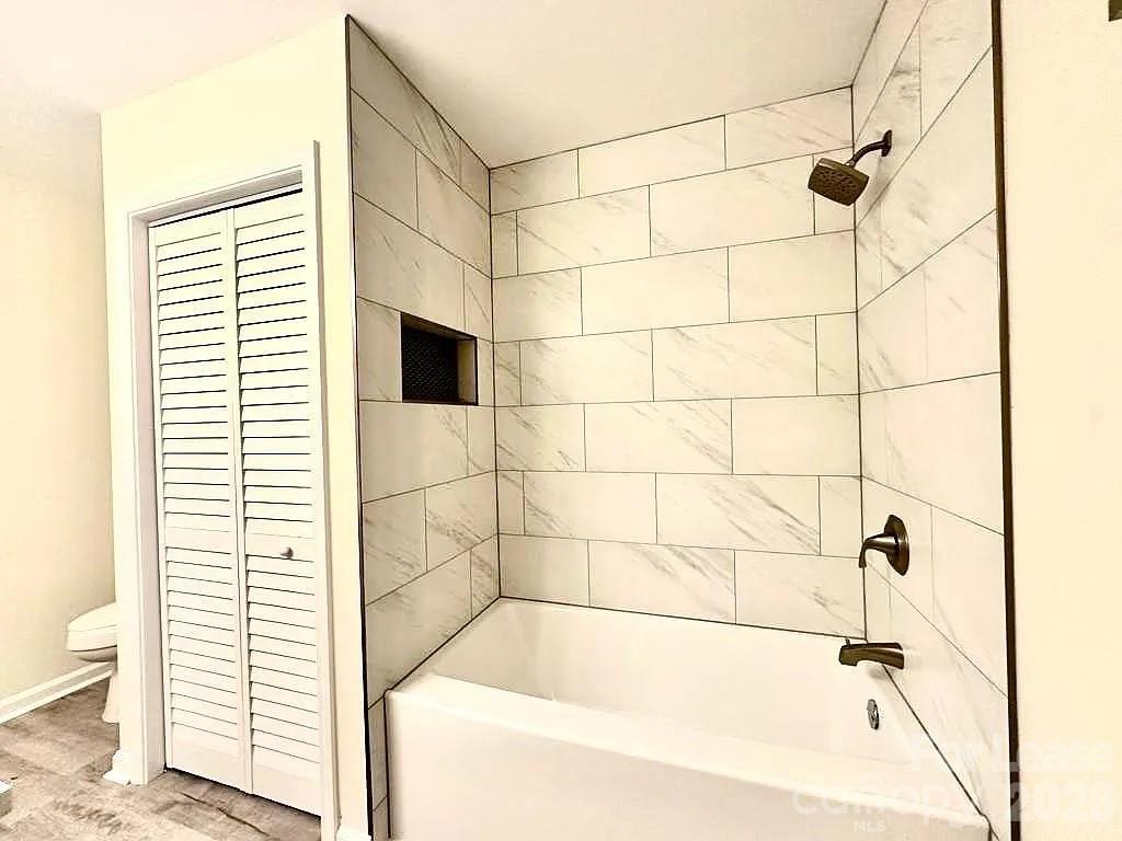 8002 Browne Road Charlotte, NC 28269 - Photo 10 of 15 Gallery Image 10
