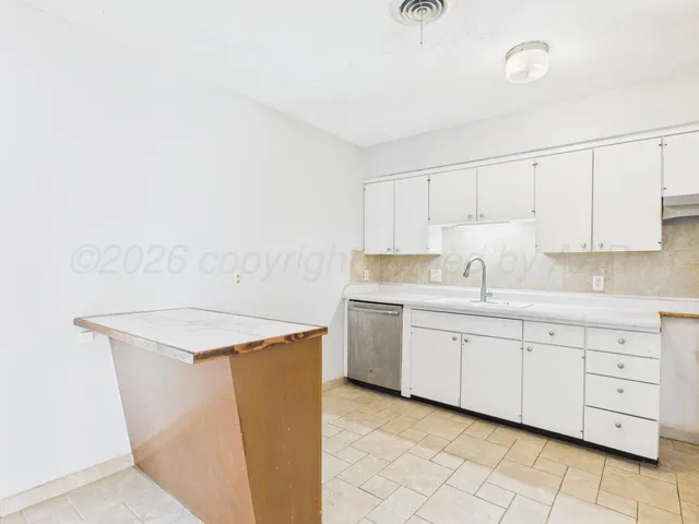 $155,000 | 813 Hastings Drive, Dumas, TX 79029