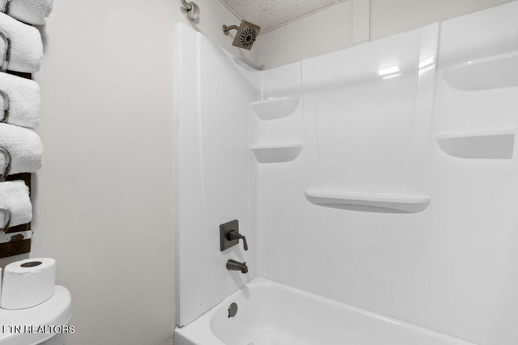 413 Baskins Creek Road, Unit 605 Gatlinburg, TN 37738 - Photo 15 of 22 DSC07934