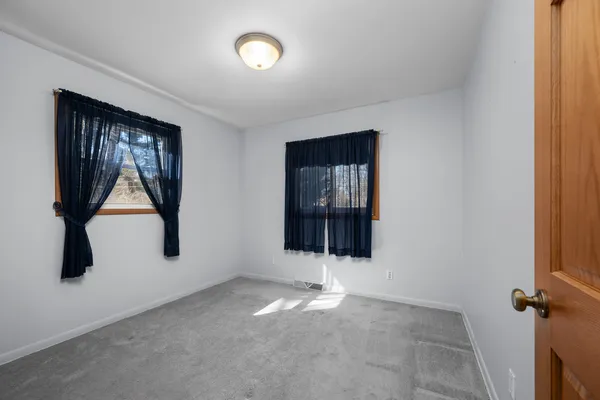 $289,000 | 3709 9th Avenue, Moline, IL 61265