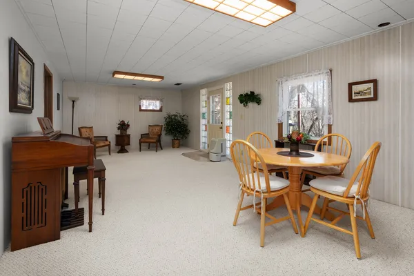 $289,000 | 3709 9th Avenue, Moline, IL 61265