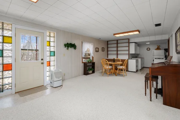 $289,000 | 3709 9th Avenue, Moline, IL 61265