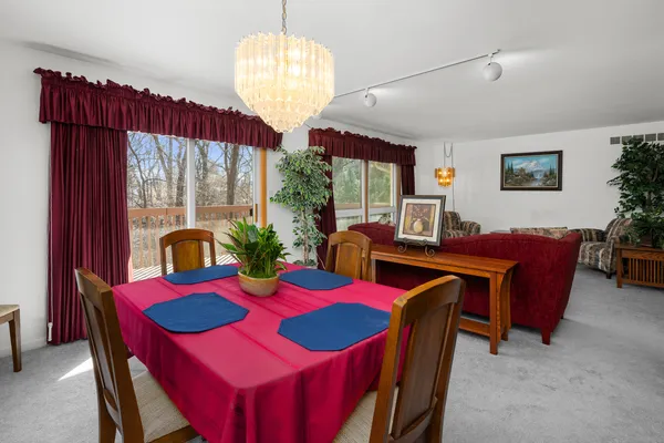 $289,000 | 3709 9th Avenue, Moline, IL 61265