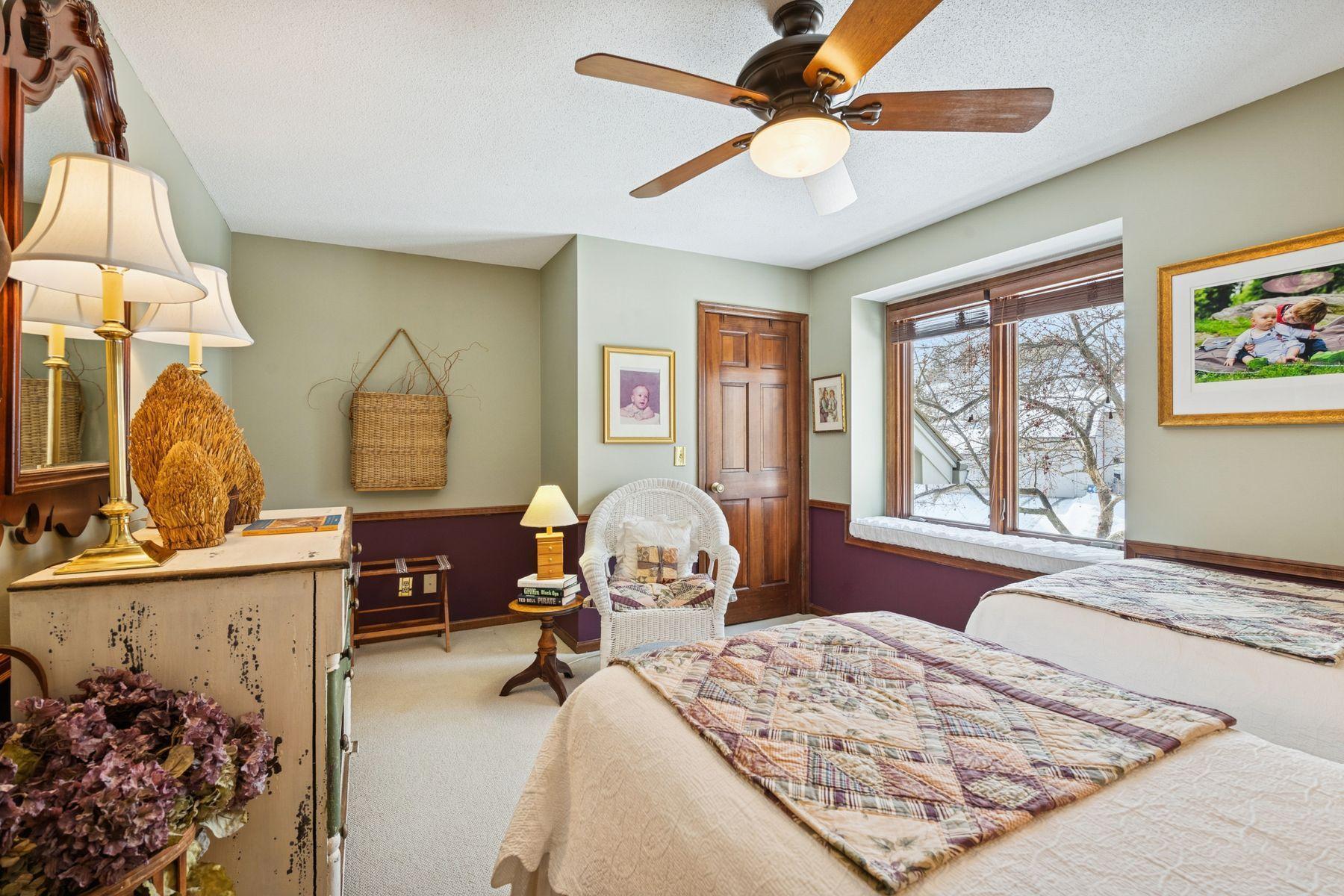 8725 Sandro Road Bloomington, MN 55438 - Photo 42 of 81