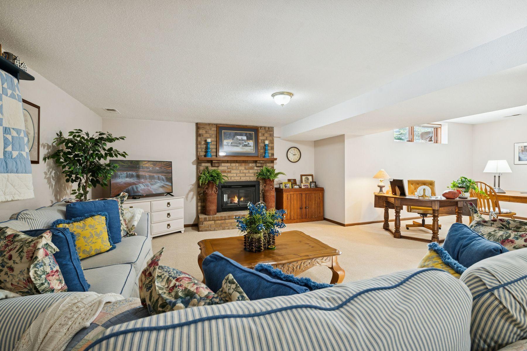 8725 Sandro Road Bloomington, MN 55438 - Photo 52 of 81