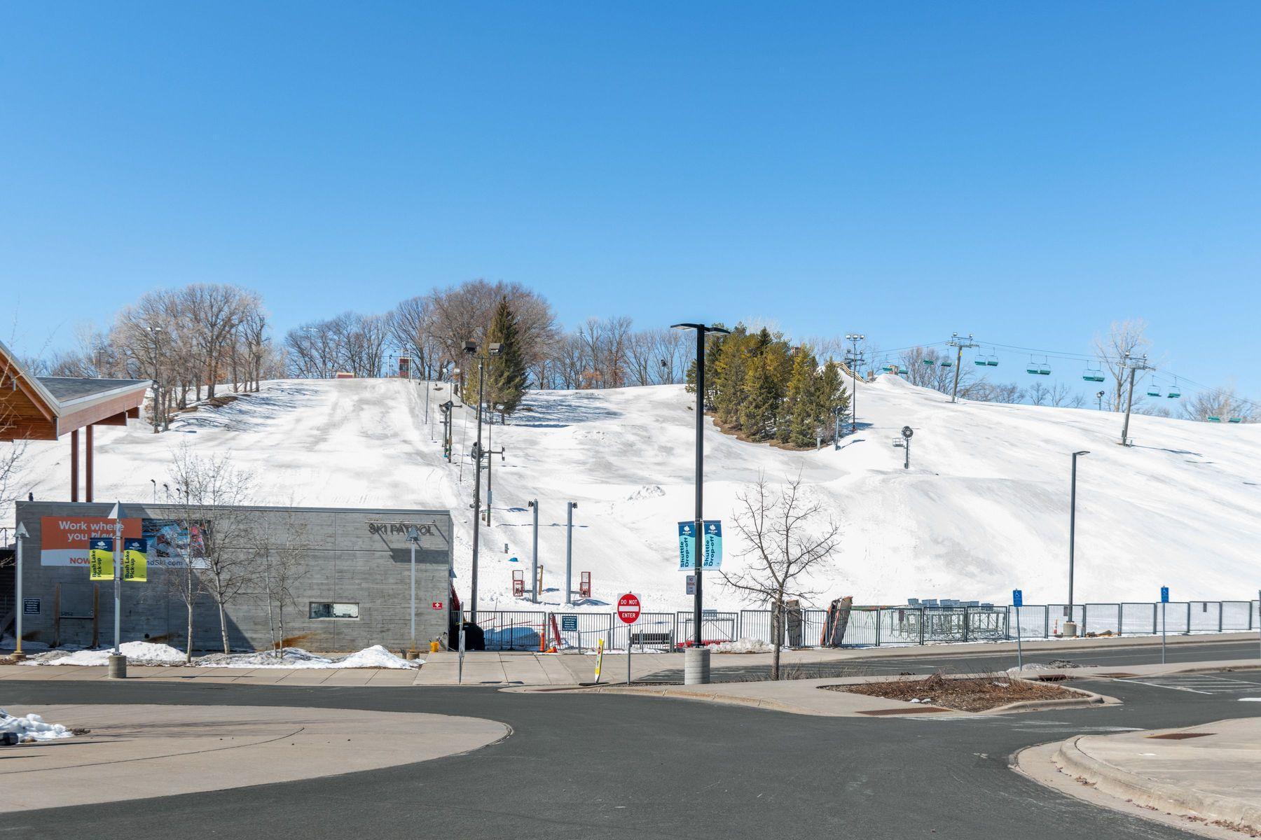 8725 Sandro Road Bloomington, MN 55438 - Photo 77 of 81