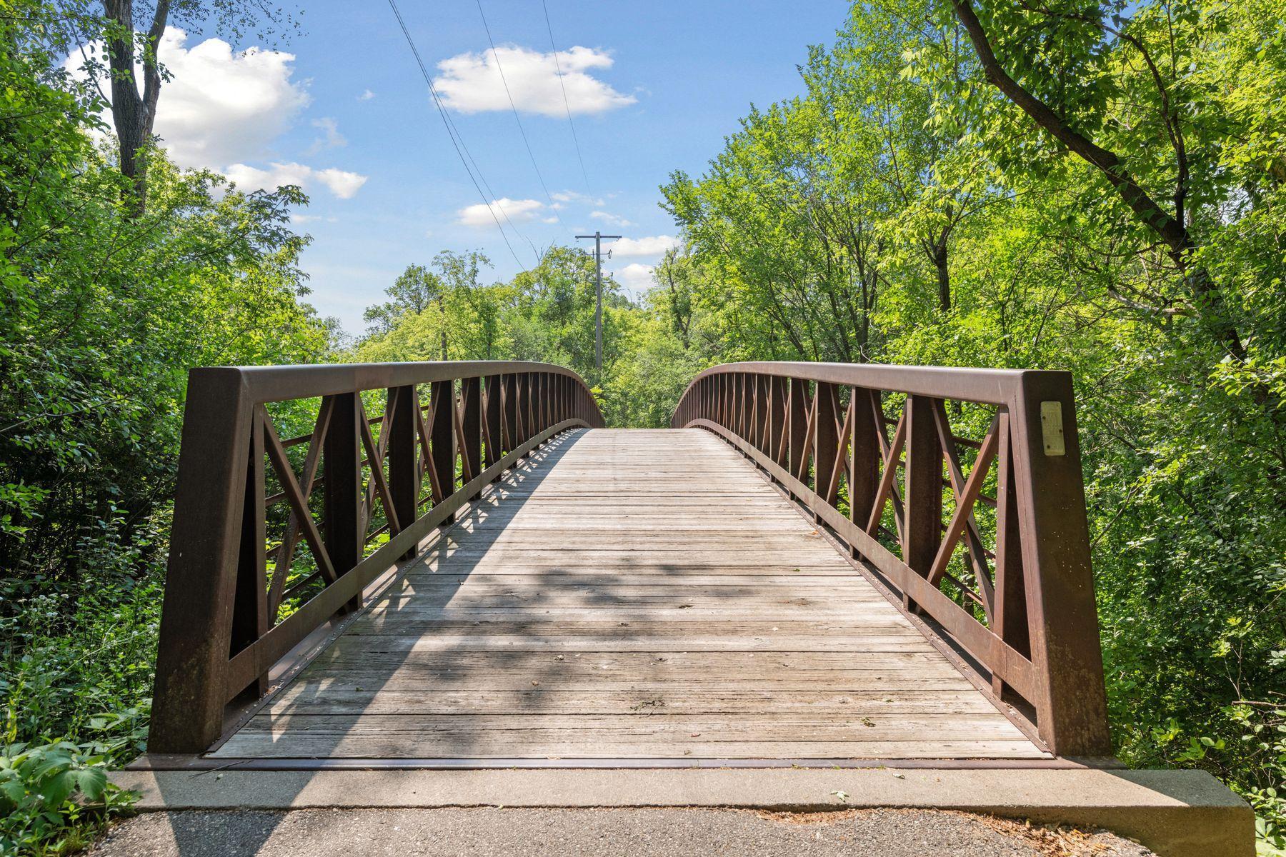 8725 Sandro Road Bloomington, MN 55438 - Photo 80 of 81