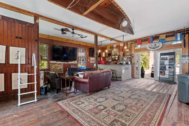 $1,399,000 | 68 Center Street, Wolfeboro, NH 03894