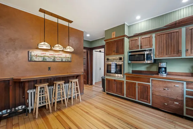 $1,399,000 | 68 Center Street, Wolfeboro, NH 03894