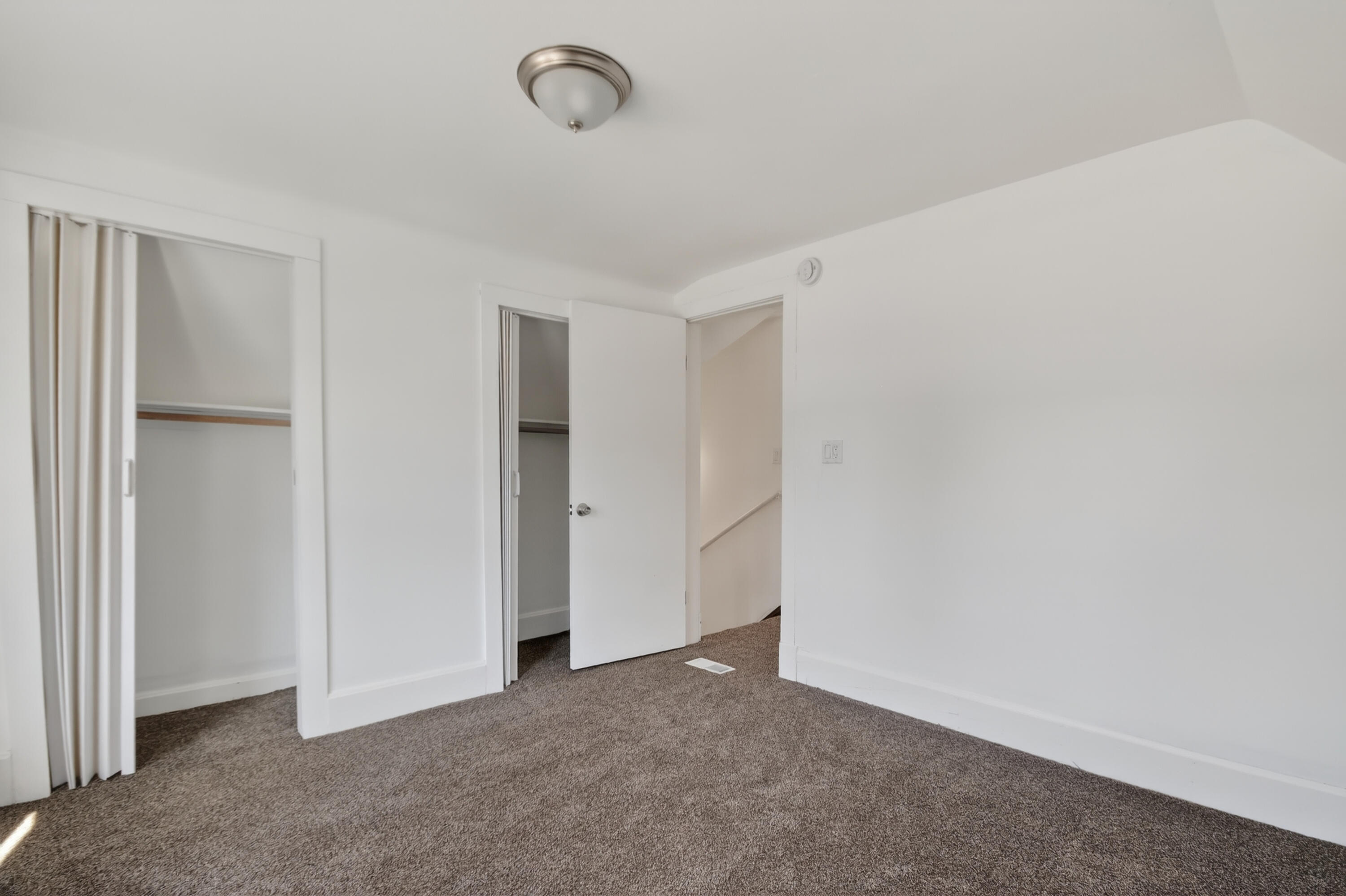 5378 North 36th Street Milwaukee, WI 53209 - Photo 18 of 34 5738 N 36th St Bedroom 2