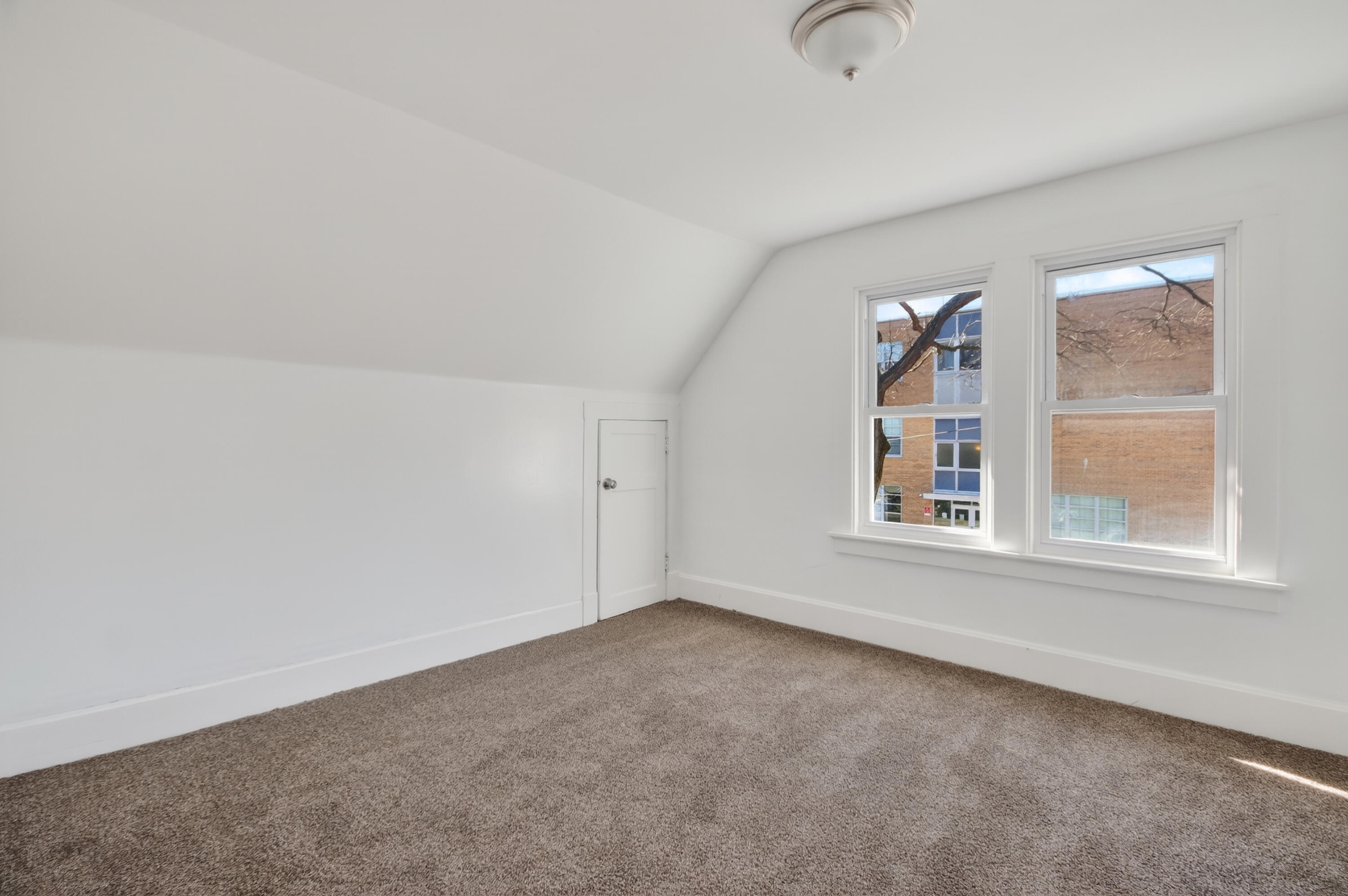 5378 North 36th Street Milwaukee, WI 53209 - Photo 19 of 34 5738 N 36th St Bedroom 2