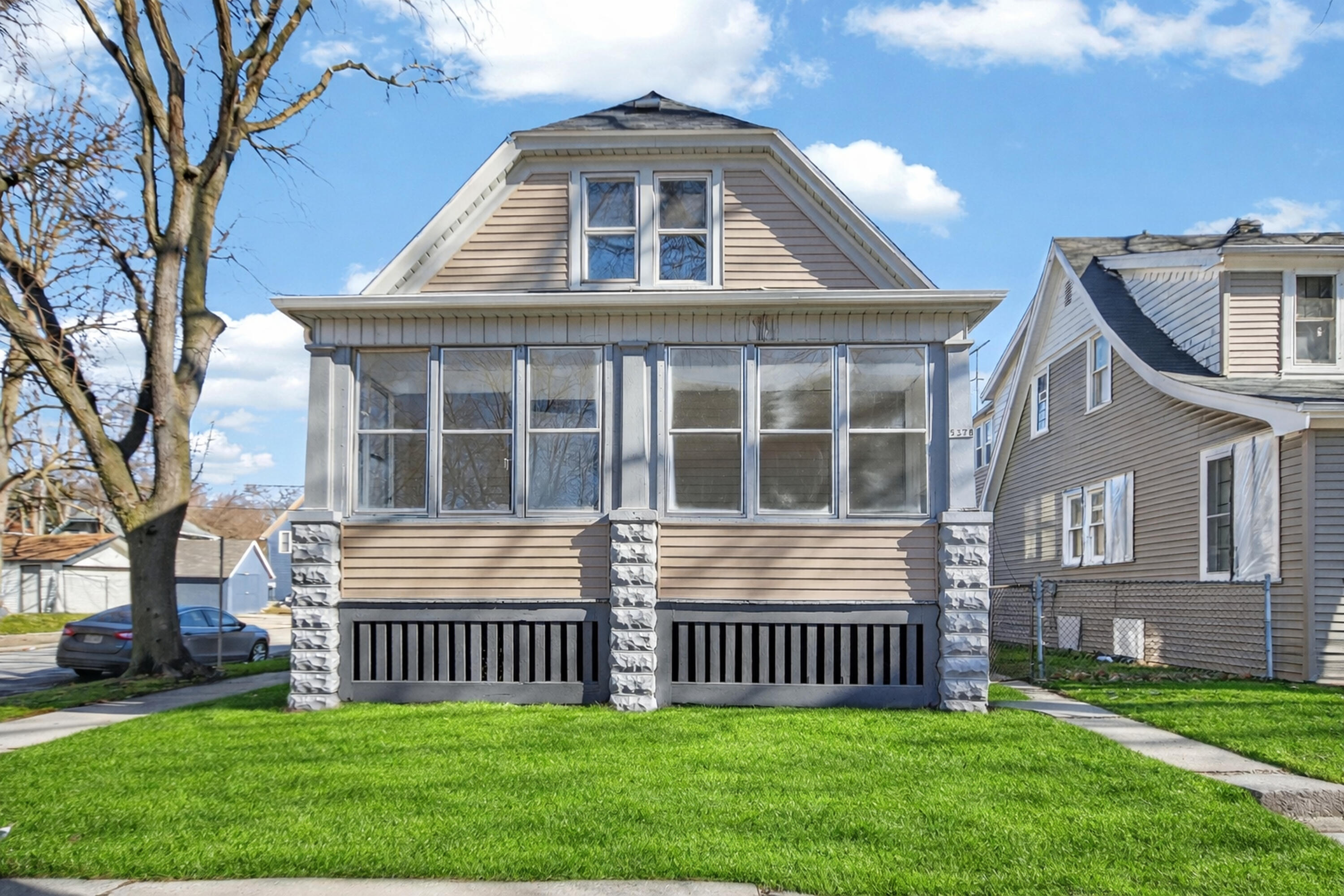 5378 North 36th Street Milwaukee, WI 53209 - Photo 2 of 34 5738 N 36th St - Front View of Home 2 AI