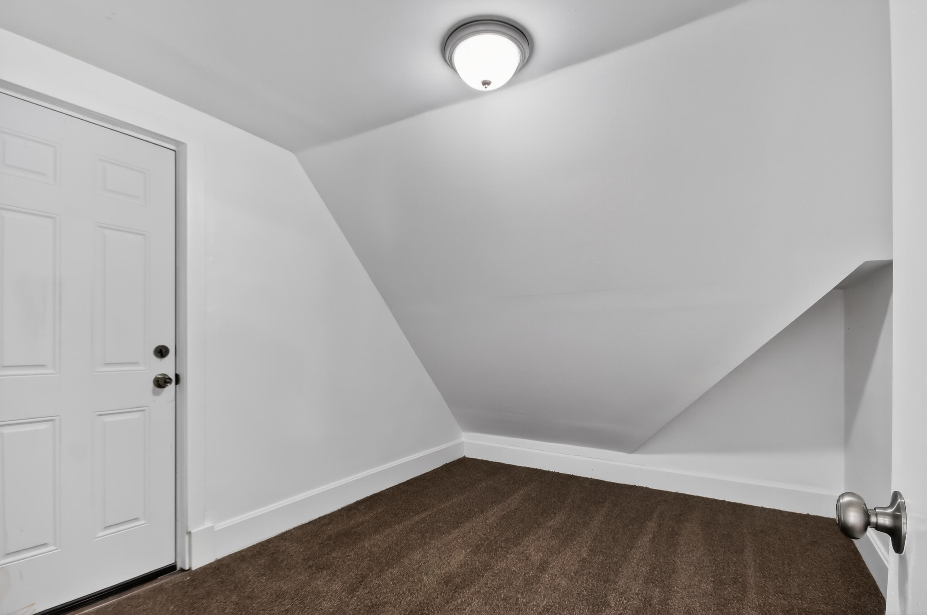 5378 North 36th Street Milwaukee, WI 53209 - Photo 25 of 34 5738 N 36th St Bedroom 4