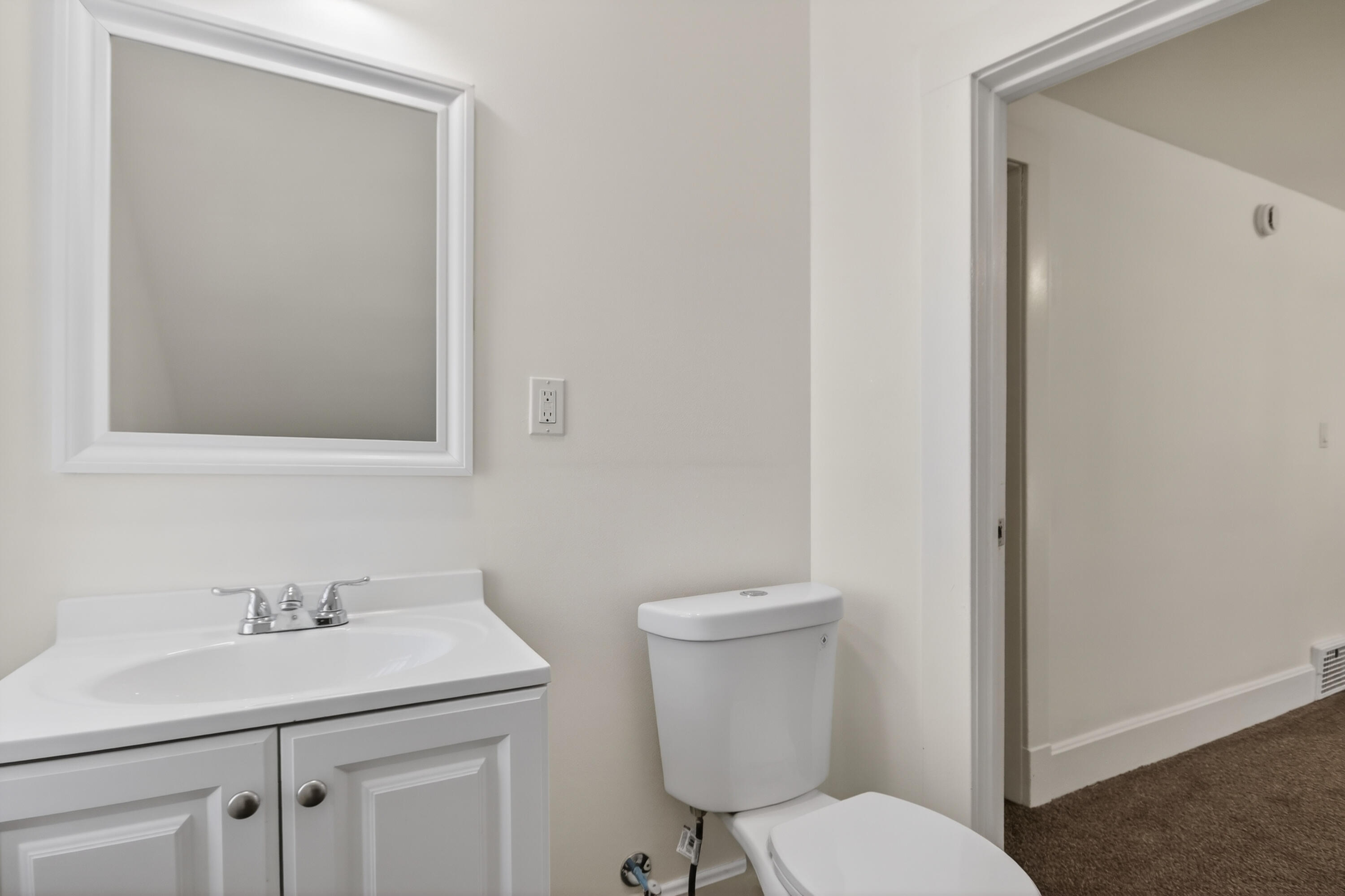 5378 North 36th Street Milwaukee, WI 53209 - Photo 30 of 34 5738 N 36th St - Bathroom 2