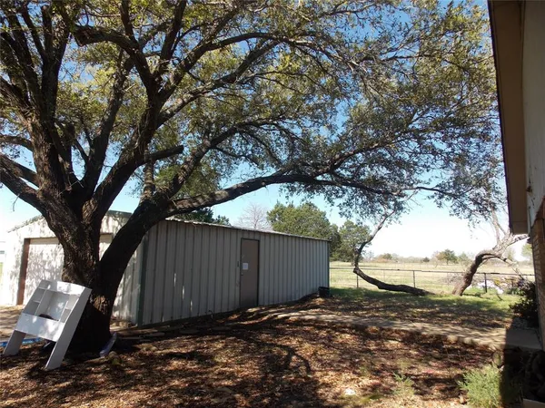 $325,000 | 10211 Bluebonnet Drive, Scurry, TX 75158