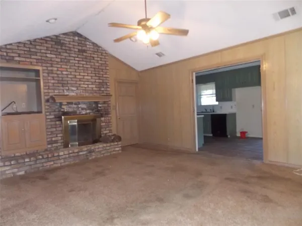 $325,000 | 10211 Bluebonnet Drive, Scurry, TX 75158