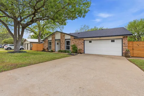 $525,000 | 2405 Stone River Drive, Austin, TX 78745