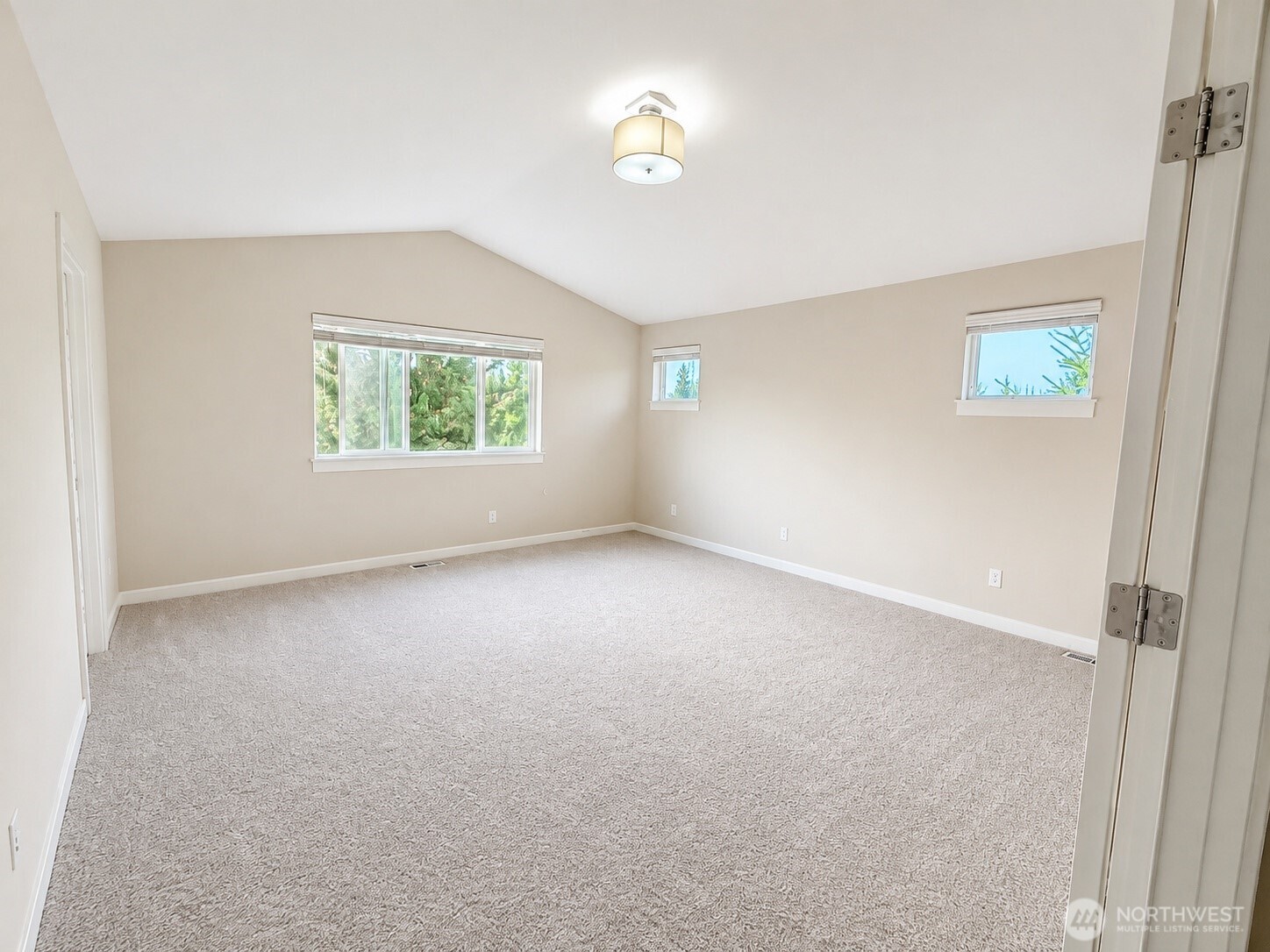 17602 40th Drive Southeast Bothell, WA 98012 - Photo 11 of 21 Gallery Image 11