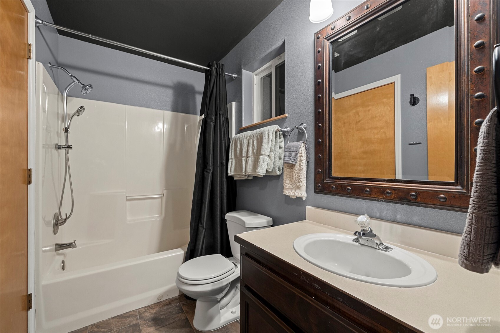 798 W Road Sedro-Woolley, WA 98284 - Photo 15 of 29