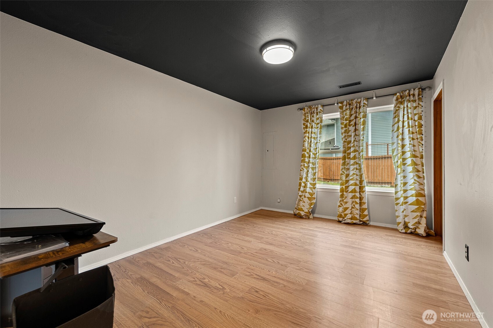 798 W Road Sedro-Woolley, WA 98284 - Photo 16 of 29