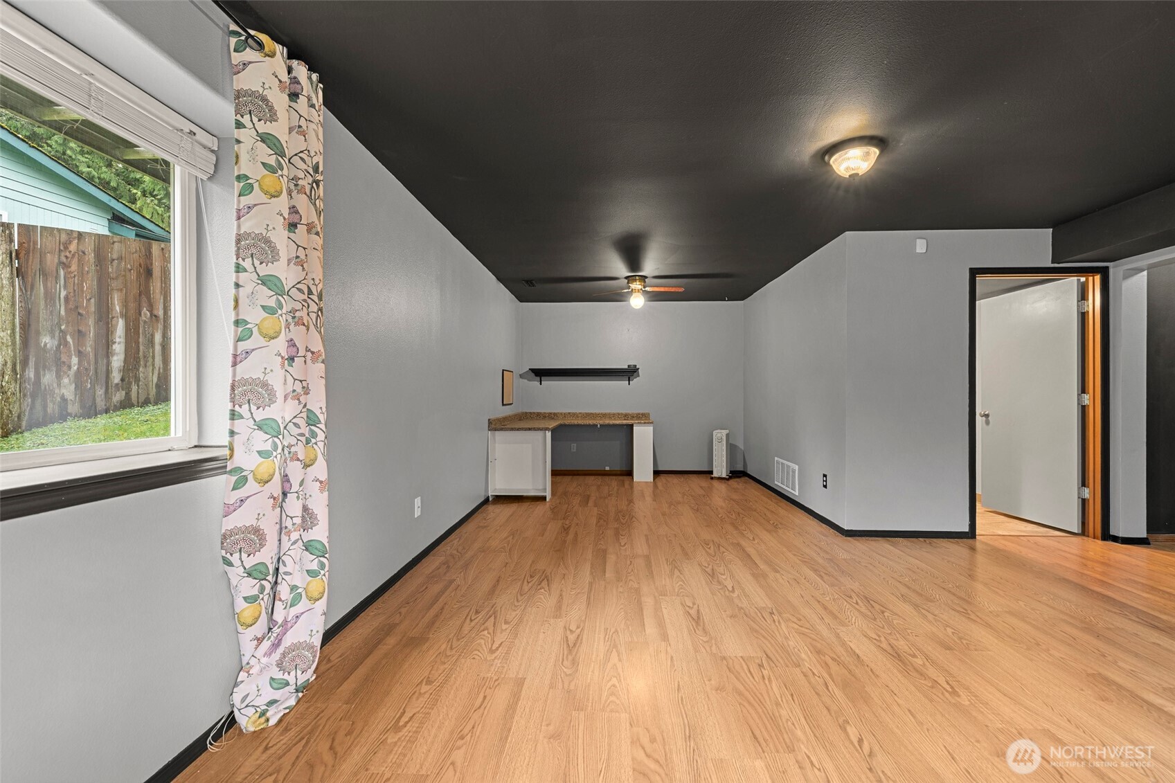 798 W Road Sedro-Woolley, WA 98284 - Photo 20 of 29