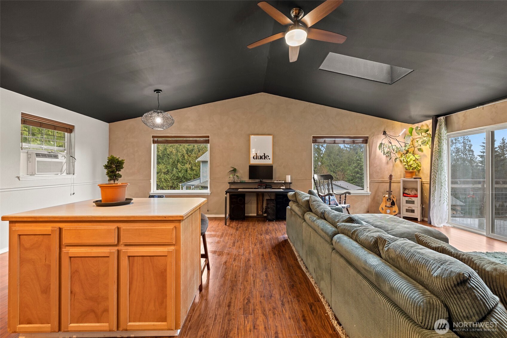 798 W Road Sedro-Woolley, WA 98284 - Photo 4 of 29