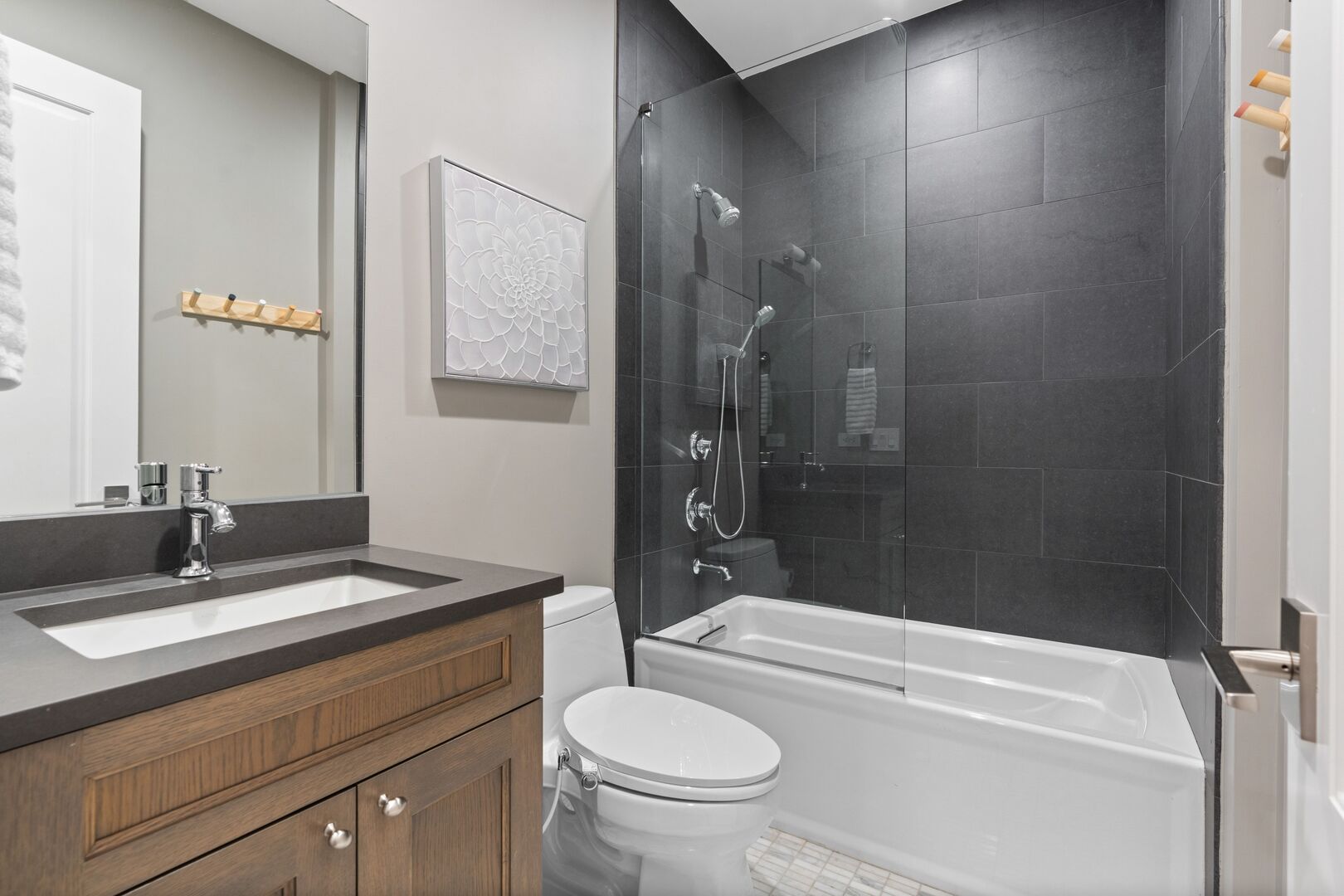 1306 West Byron Street Chicago, IL 60613 - Photo 23 of 43