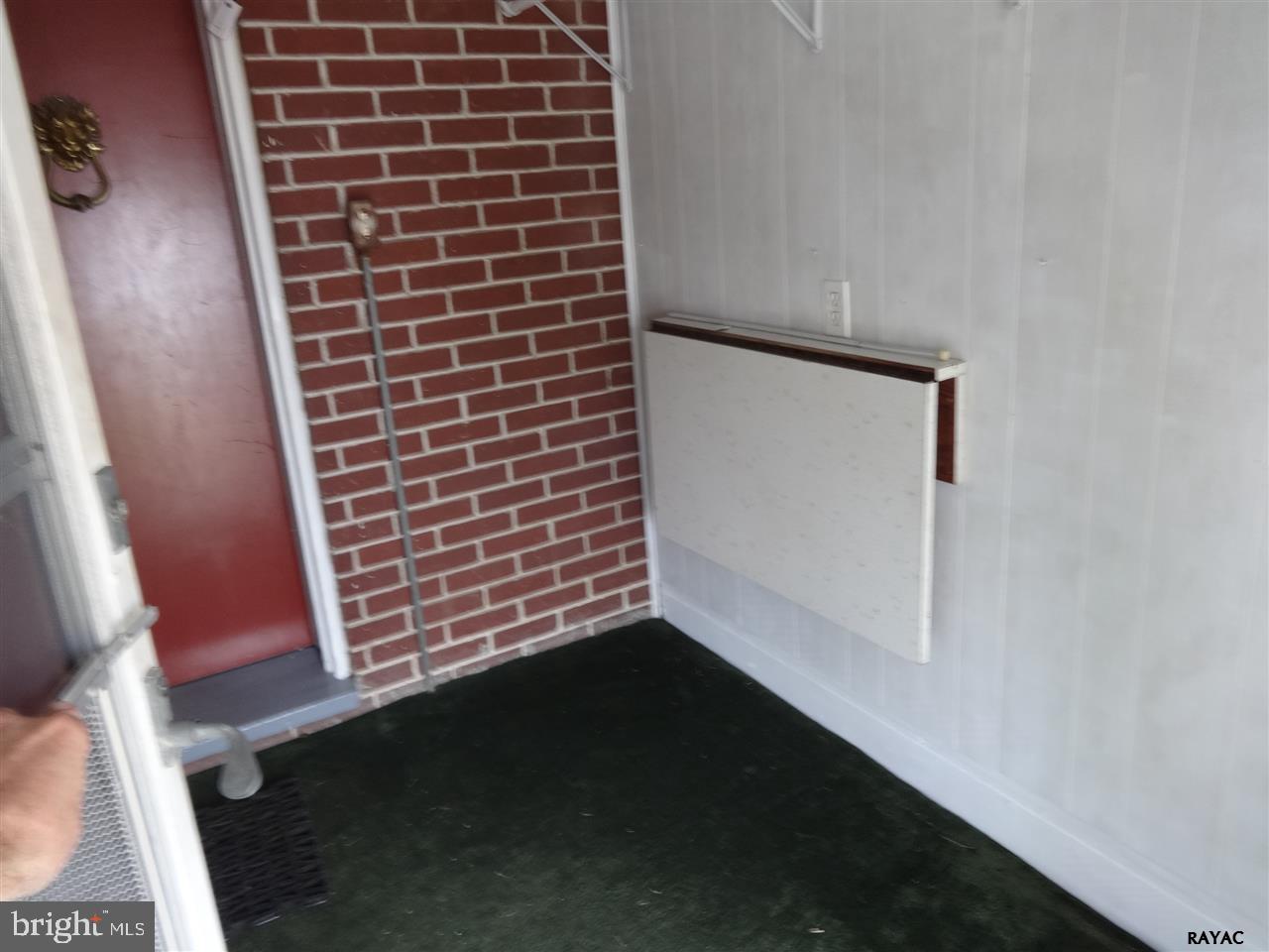 5774 Hanover Road Hanover, PA 17331 - Photo 5 of 31